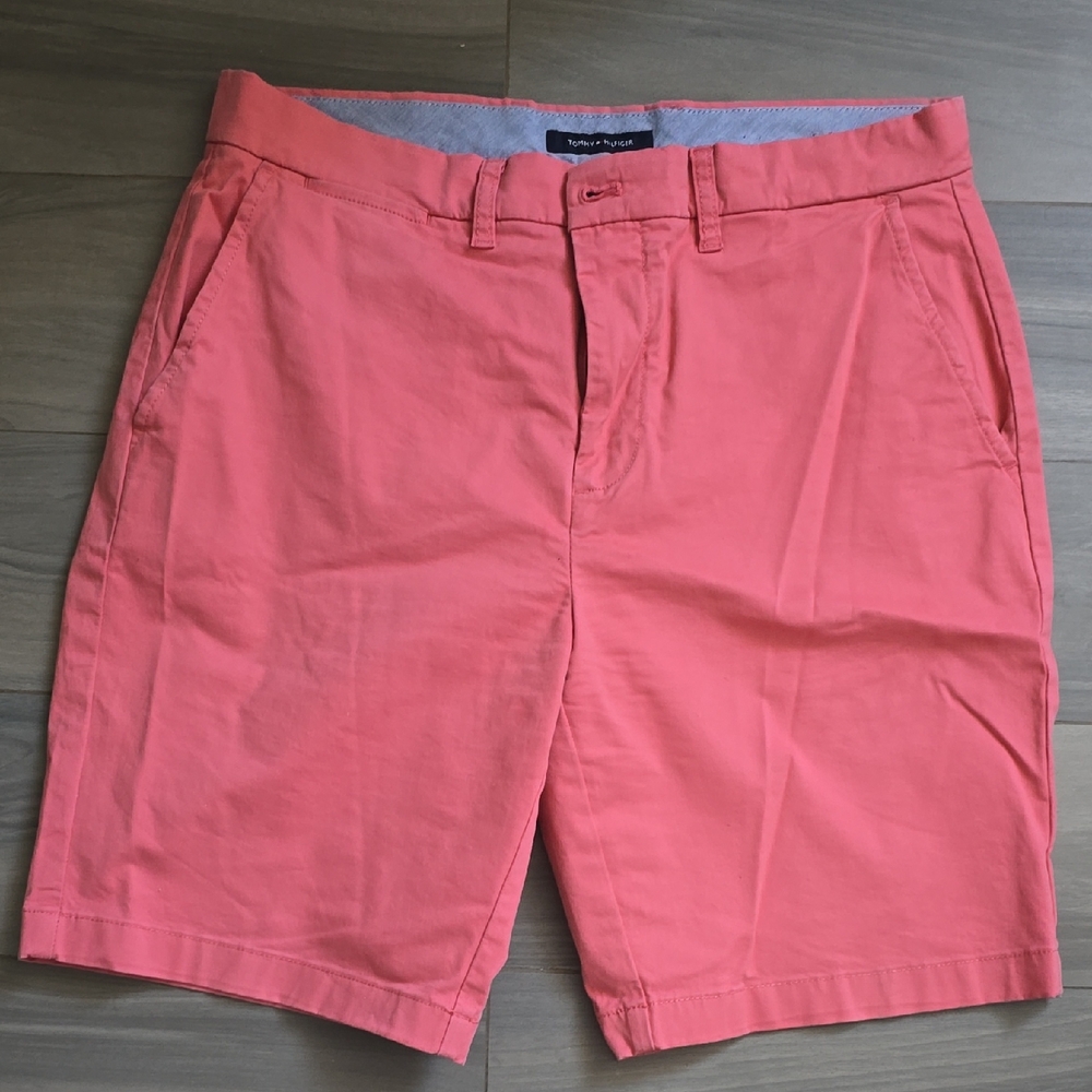 Tommy Hilfiger Men's Salmon Color Flat Front Shorts